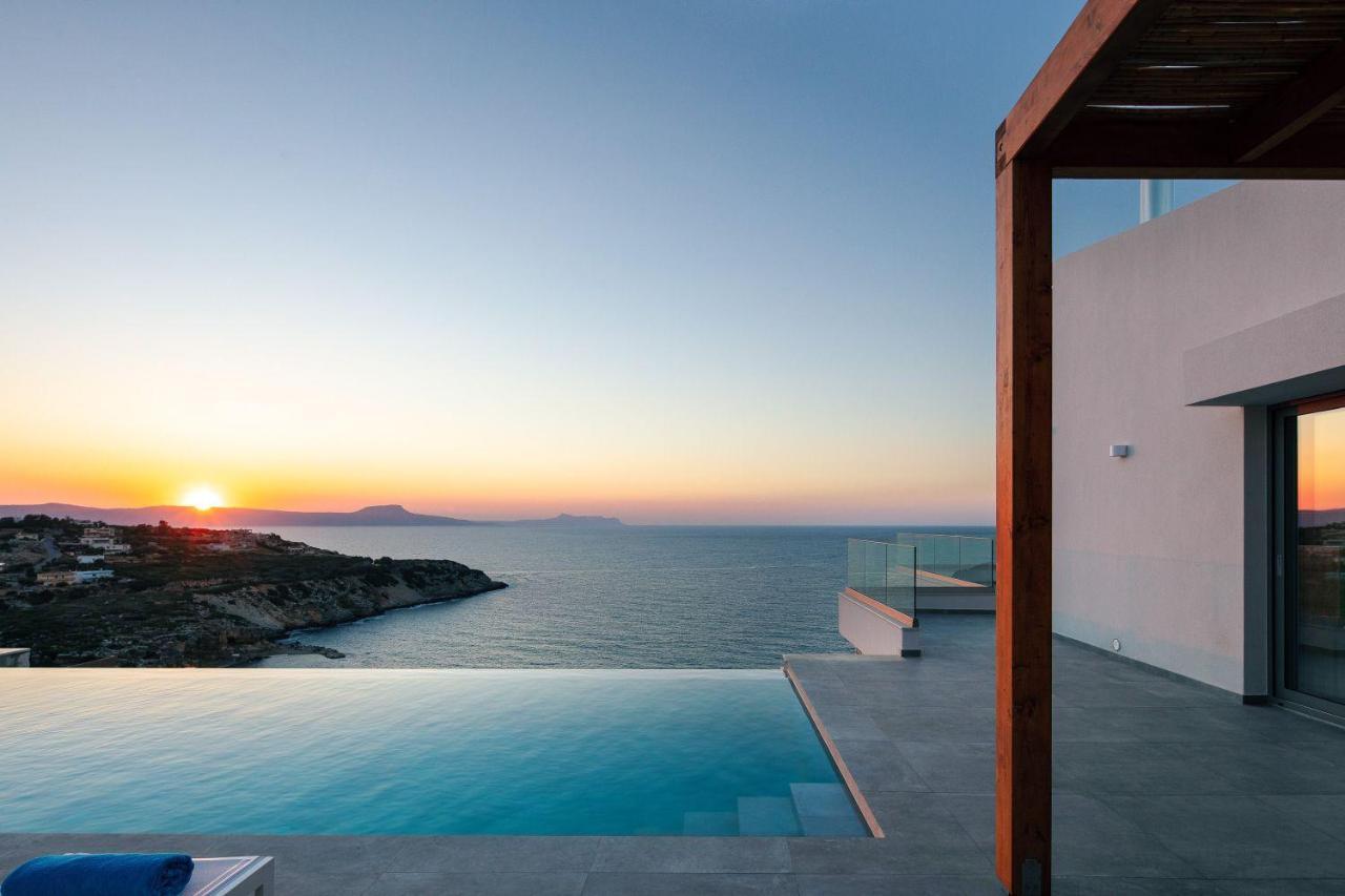 Villa Balance Gerani  Bagian luar foto
