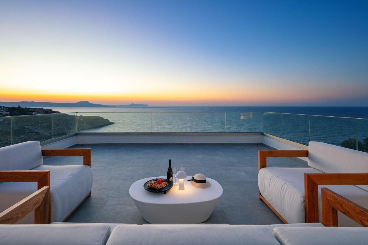 Villa Balance Gerani  Bagian luar foto