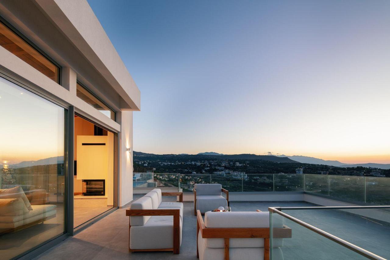 Villa Balance Gerani  Bagian luar foto