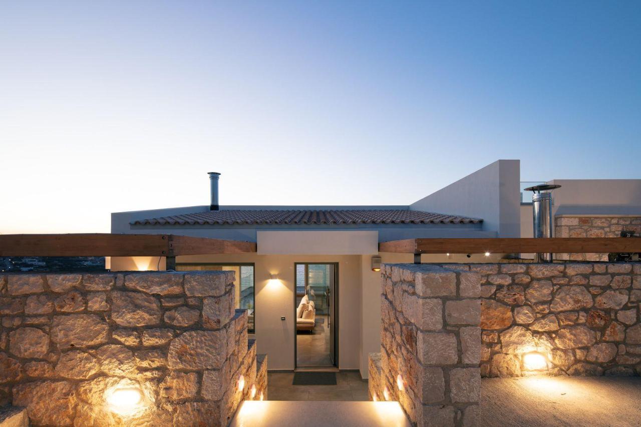 Villa Balance Gerani  Bagian luar foto