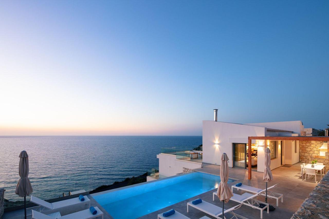 Villa Balance Gerani  Bagian luar foto