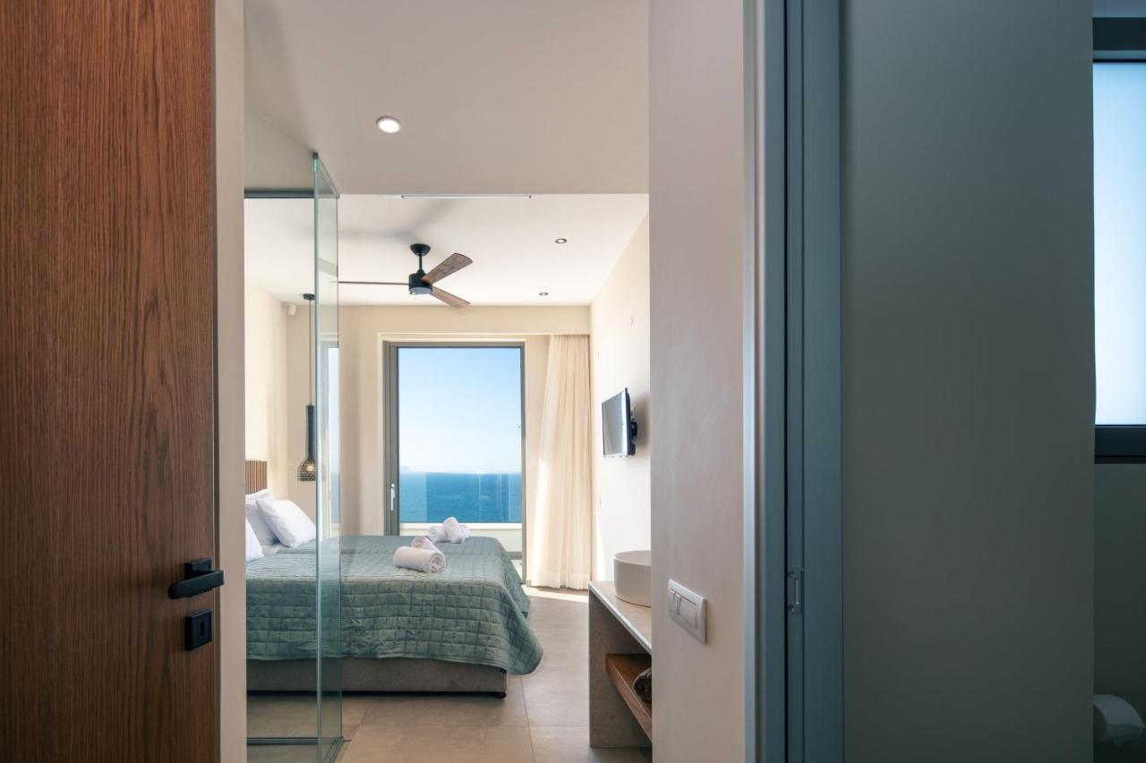 Villa Balance Gerani  Bagian luar foto