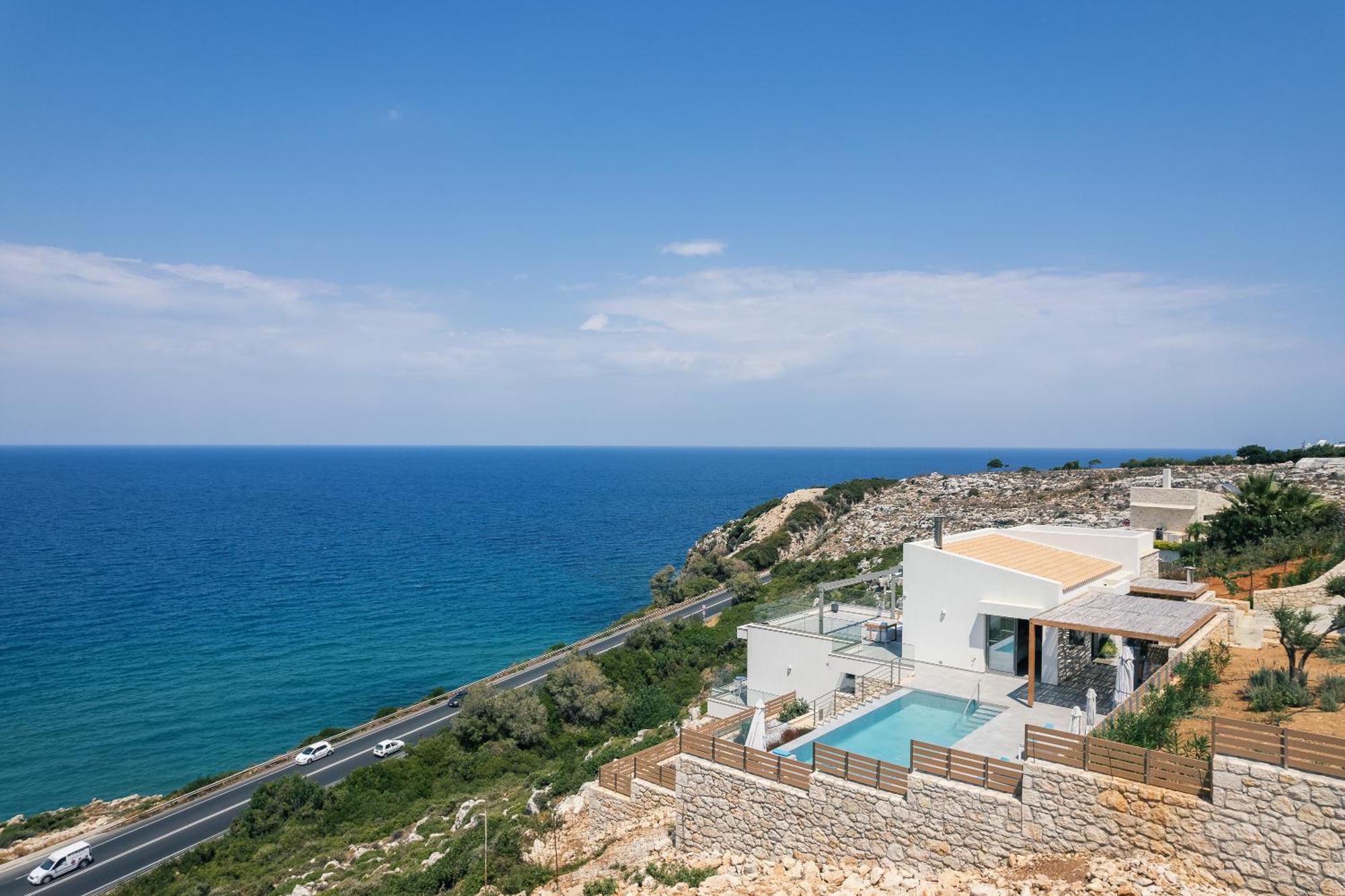 Villa Balance Gerani  Bagian luar foto